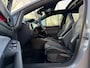 Volkswagen Golf 1.5 eTSI 2024 FACE-LIFT R-LINE DSG PANO ACC LEDER ALCANTARA