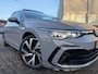 Volkswagen Golf 1.5 eTSI 2024 FACE-LIFT R-LINE DSG PANO ACC LEDER ALCANTARA
