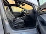 Volkswagen Golf 1.5 eTSI 2024 FACE-LIFT R-LINE DSG PANO ACC LEDER ALCANTARA