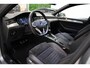 Volkswagen Passat Variant 1.5 TSI R Line DSG * Pano - Trekhaak - Virtual - Keyless - Camera - ACC - App *