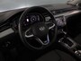 Volkswagen Passat Variant 1.4 TSI PHEV GTE Business 218 pk Automaat (DSG) | Navigatie | Panoramadak | Parkeersensoren (Park assist) | Rondomzicht camera | Stoelverwarming v/a |