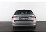 Skoda Octavia Combi 1.0 TSI Business > Trekhaak/Achteruitrijcamera/Stoelverwarming/Parkeerhulp voor en achter