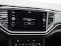 Volkswagen T-Roc 1.5 TSI Sport 150 PK| Origineel Nederlands | 1e Eigenaar | ArtVelours Bekleding | R-Line Exterieur- En Interieurpakket | Digitale Cockpit Pro | Achterklep Elektrisch