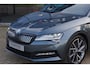 Skoda Superb Combi 1.4 TSI iV 218 PK Sportline BNS PHEV, Trekhaak, Panoramadak, 4 x Stoelverwarming, 360 Camera