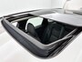 Volvo XC60 T6 Recharge AWD Plus Dark - Panorama/schuifdak - IntelliSafe Assist & Surround - 360º Camera - Verwarmde voorstoelen, stuur & achterbank - Parkeersensoren voor & achter - Elektr. bedienb. voorstoelen met geheugen - Draadloze tel. lader - Elektr. inklapbare trekhaak - 19' LMV
