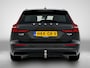 Volvo V60 T6 Recharge AWD Plus Dark - IntelliSafe Assist & Surround - 360º Camera - Harman/Kardon audio - Verwarmde voorstoelen, stuur & achterbank - Parkeersensoren voor & achter - Elektr. bedienb. voorstoelen met geheugen - Elektr. inklapbare trekhaak - 18' LMV