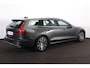 Volvo V60 T6 Recharge AWD Inscription - IntelliSafe Assist - Parkeercamera achter - Parkeersensoren voor & achter - Elektr. bedienb. bestuurdersstoel met geheugen - High Performance audio - 18' LMV