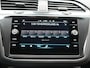 Volkswagen Tiguan 1.4 TSI eHybrid R-Line Business+ Automaat - LED- Navigatie - ACC - Side Assist - trekhaak - Camera
