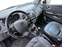 Renault Captur 0.9 TCe Dynamique | Navigatie | Parkeersensoren | Bluetooth | Dealer Onderhouden | LMV | Trekhaak | Camera | 12 Maanden BOVAG Garantie