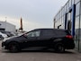 Ford Focus Wagon 1.5 Black Edition 150PK NIEUWE DISTRIBUTIERIEM!! Trekhaak Cruise Navi Parkeersensoren Privacy Glass Rode Remklauwen *Dealer Onderhouden*