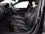 Audi A4 35 TFSI S edition Competition | Panoramadak | Stoelverwarming | Virtual Cockpit | Carplay | Half leder | Navigatie | Sportstoelen | Full LED | DAB | Climate control | Cruise control | S Line