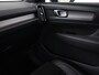 Volvo XC40 Recharge P8 AWD R Design | Stoel & stuurverwarming | Harman/Kardon | Adaptive cruise | Carplay | Navigatie | Keyless | Leder/Alcantara | Parkeerhulp | Full LED