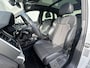 Audi Q5 55 TFSI e Quattro S line 367pk / SOH 100% / S-Line / 22" velgen / Panoramadak / Wegklapbare Trekhaak (2.000 trekgewicht) / Android Auto / Apple Carplay /