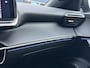Peugeot 2008 GT 1.2 Hybrid 136PK e-DCS6 Automaat Navigatie, Achteruitrijcamera, Keyless, Parkeersensoren, Adaptieve Cruise Control, Apple Carplay, Android Auto