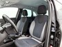 Opel Crossland X SUV 120 Jaar Edition 82 pk | Navigatie | Parkeersensoren Achter | LED Koplampen | Lederen Stuurwiel | DAB Ontvanger | Airco | Cruise Control | Buitenspiegels Elektrisch Verstel -en Verwarmbaar | 16" Lichtmetalen Velgen | Apple Carplay/Android Auto |