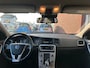 Volvo V60 / Navi / Leder / PDC / Cruise / AUT