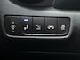 Hyundai Kona 1.0 T-GDI Premium | Lederen bekleding Stoelventilatie & verwarming | Trekhaak | Head up display | Geïntegreerde navigatie |