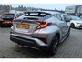 Toyota C-HR 1.8 HYBRID EXECUTIVE PREMIUM-PACK LED-PAKKET NAVI STOEL/STUURVERW. JBL-AUDIO AFN-TREKHAAK TREEPLANKEN NL-AUTO