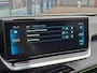 Peugeot 2008 1.2 PureTech GT Pack | Achterbank in delen neerklapbaar | Achteruitrijcamera | Afwijkende dakkleur