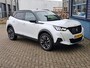 Peugeot 2008 1.2 PureTech GT Pack | Achterbank in delen neerklapbaar | Achteruitrijcamera | Afwijkende dakkleur