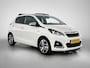 Peugeot 108 Allure TOP! 72pk | Zeer lage kilometerstand! | Elektrisch vouwdak | Navigatie via Apple Carplay / Android Auto | Achteruitrijcamera | Climate Control | Keyless | DAB+ radio | Bluetooth | Dealeronderhouden | Automatisch dimlicht | Donker getint glas | 15" lichtmetalen velgen |