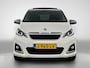 Peugeot 108 Allure TOP! 72pk | Zeer lage kilometerstand! | Elektrisch vouwdak | Navigatie via Apple Carplay / Android Auto | Achteruitrijcamera | Climate Control | Keyless | DAB+ radio | Bluetooth | Dealeronderhouden | Automatisch dimlicht | Donker getint glas | 15" lichtmetalen velgen |