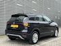 Volkswagen T-Cross 1.0 TSI Life / Achteruitrijcamera / App-Connect / Adaptive Cruise Control **