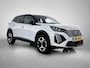 Peugeot 2008 SUV GT Hybrid 145pk Automaat | Navigatie | Achteruitrijcamera | Climate Control | Adaptieve Cruise Control | Full Led koplampen | Parkeersensoren v+a | Keyless | Armsteun | Draadloze Apple Carplay / Android Auto | Digitaal instrumentenpaneel | DAB+ radio | Afwijkende dakkleur | Donker getint glas | 17" lichtmetalen velgen |