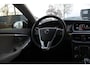 Volvo V40 Cross Country 2.0 T5 AWD Summum H&K - FULL OPTIONS - PANORAMADAK - LEDER - TREKHAAK - ELEKTRISCHE STOELEN - CAMERA -