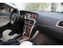Volvo V40 Cross Country 2.0 T5 AWD Summum H&K - FULL OPTIONS - PANORAMADAK - LEDER - TREKHAAK - ELEKTRISCHE STOELEN - CAMERA -