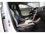 Volvo V40 Cross Country 2.0 T5 AWD Summum H&K - FULL OPTIONS - PANORAMADAK - LEDER - TREKHAAK - ELEKTRISCHE STOELEN - CAMERA -