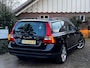 Volvo V70 2.0 Youngtimer | Origineel NL | RIJKLAAR | Dealer Onderhouden | 1e Eig. | LEDER