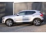 Volvo XC40 B3 Automaat Essential Edition | Verwarmbare voorstoelen | Verwarmbaar stuurwiel | Premium audio by Harman Kardon | 18 inch Lichtmetalen velgen | Alarmklasse 3