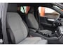 Volvo XC40 T4 Recharge Black Edition | Stoelverwarming | Parkeercamera | Harman Kardon | Memory Stoelen | Keyless | Glossy Black