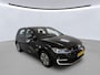 Volkswagen E-Golf E-DITION 136PK / 16" LMV / Parkeersensoren V+A / LED / Navigatie / App-Connect