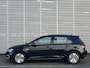 Volkswagen E-Golf E-DITION 136PK / 16" LMV / Parkeersensoren V+A / LED / Navigatie / App-Connect