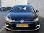 Volkswagen E-Golf E-DITION 136PK / 16" LMV / Parkeersensoren V+A / LED / Navigatie / App-Connect