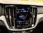 Volvo V60 2.0 T8 Recharge AWD Ultimate Dark |Panorama|HUD|360° Cam.|