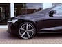 Volvo V60 2.0 T8 Recharge AWD Ultimate Dark |Panorama|HUD|360° Cam.|