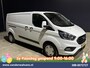 Ford Transit Custom 2.0 TDCI 131pk Automaat L2H1 Euro6 Airco | Xenon | Camera | Apple Carplay | LED | Adaptive Cruisecontrol | Trekhaak Android Auto, Stoelverwarming, Verwarmde voorruit, Dakdragers, Parkeersensoren, Bijrijdersbank, Achterklep