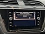 Volkswagen Touran 1.5 TSI Comfortline Business 7p | Automaat | Adapt. Cruise | Apple/Android | PDC v+a | Stoelverwarming | Afn. Trekhaak