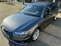 Audi A4 Avant 35 TFSI / S LINE / LEER / LED / NL AUTO / TREKHAAK