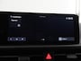 Kia EV6 Light Edition 63 kWh | Trekhaak| Stoel / stuurverwarming | Adaptive cruise controle | Parkeercamera / sensoren voor en achter |