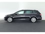 Volkswagen Golf 1.5 TSI 150pk DSG Highline Trekhaak Stoelverwarming Navigatie Adaptive Cruise Controle
