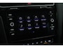 Volkswagen Golf 1.5 TSI 150pk DSG Highline Trekhaak Stoelverwarming Navigatie Adaptive Cruise Controle