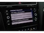 Volkswagen Golf 1.5 TSI 150pk DSG Highline Trekhaak Stoelverwarming Navigatie Adaptive Cruise Controle