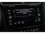 Volkswagen Golf 1.5 TSI 150pk DSG Highline Trekhaak Stoelverwarming Navigatie Adaptive Cruise Controle
