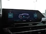 Citroën E-C4 Feel Edition 50 kWh | Stoel en stuurverwarming | Head up display | Navigatie | Climate control | 18 inch lichtmetalen velgen | Achteruitrijcamera | Verwarmde voorruit