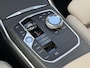 BMW 3-Serie 330e M Sport / RIJKLAAR / Fabrieksgarantie tot 11-2027 / Harman Kardon Premium Audio / Elektrische Trekhaak / Schuif- en Kantel Dak / Stoel & Stuurverwarming / Akoestisch Glas / Adaptievf Cruise Control / Leder Bekleding / Dealer Onderhouden / Apple Carplay & Android Auto / EAER 99 km /