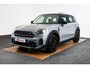 MINI Countryman Cooper S E ALL4 Panoramadak - Active Cruise Control - Elektrisch verwarmbare/verstelbare stoelen - Harman Kardon - Driving/Parking Assistent - Comfort acces - Head up - Achteruitrijcamera -